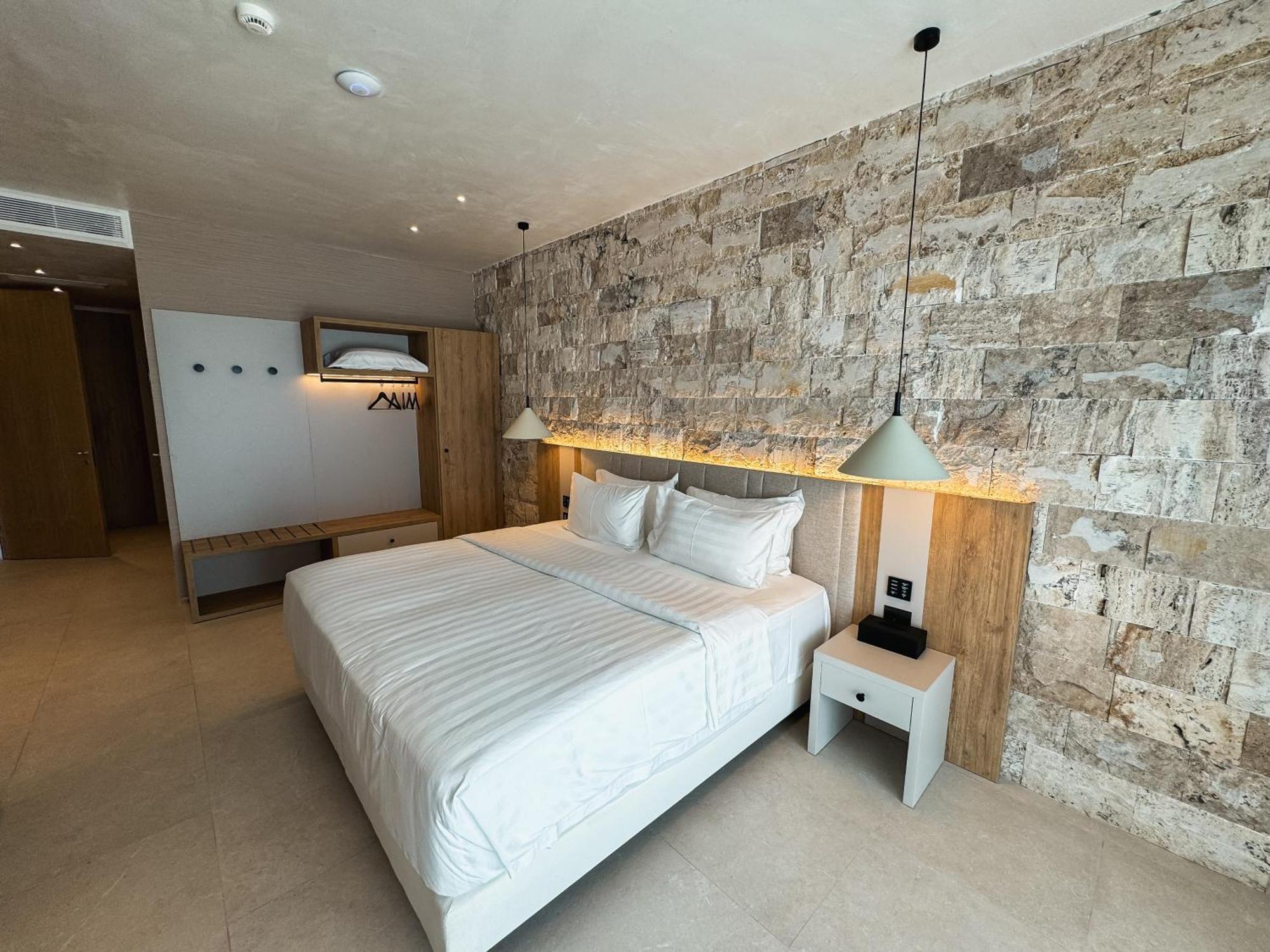 Drymades Resort