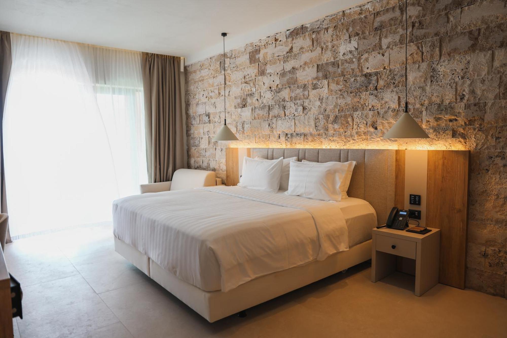 Drymades Resort