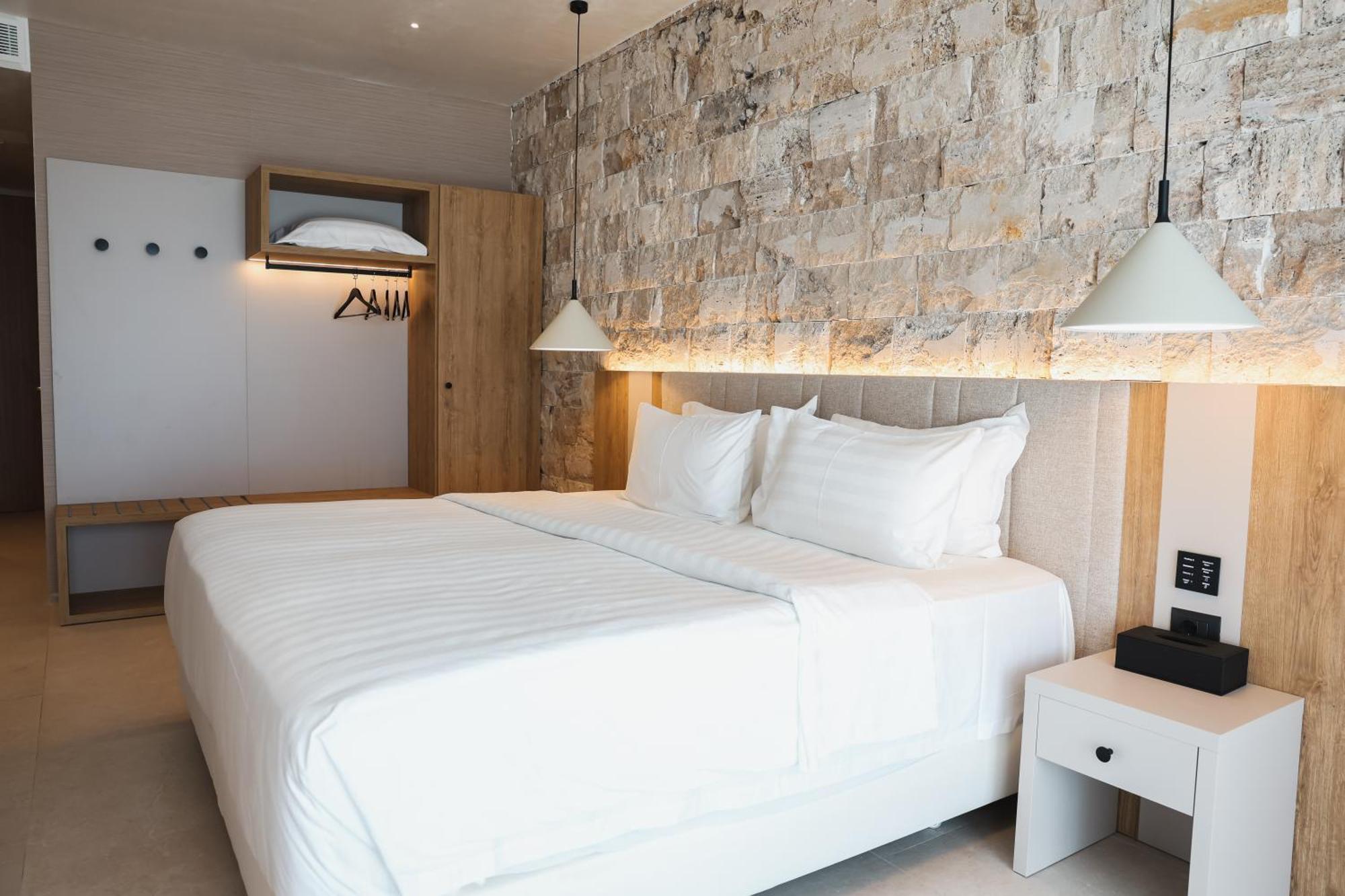 Drymades Resort