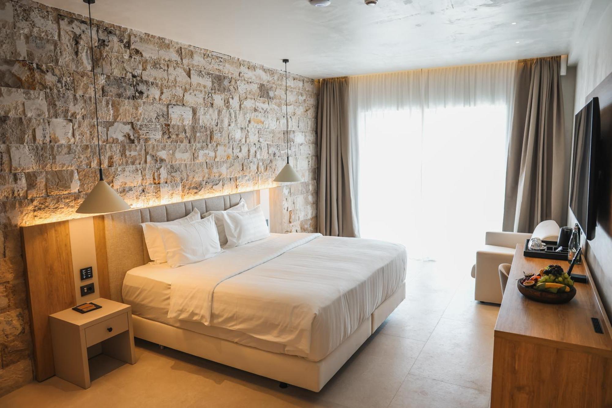 Drymades Resort